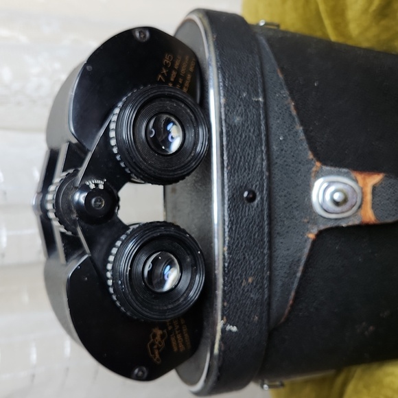 Vintage Sans & Streiffe 7x35 Extra Wide Angle U.V. Coated Model 979 Binoculars - Picture 2 of 14
